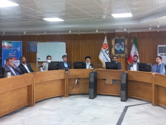 http://portal.imi.ir/PublishingImages/14010317-mojtame sanaati.jpg